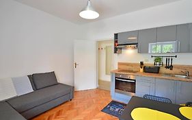 Apartmani Cmiljina
